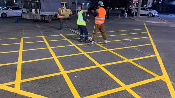 В Бишкеке в пилотном режиме нанесли «вафельную» разметку изображение публикации