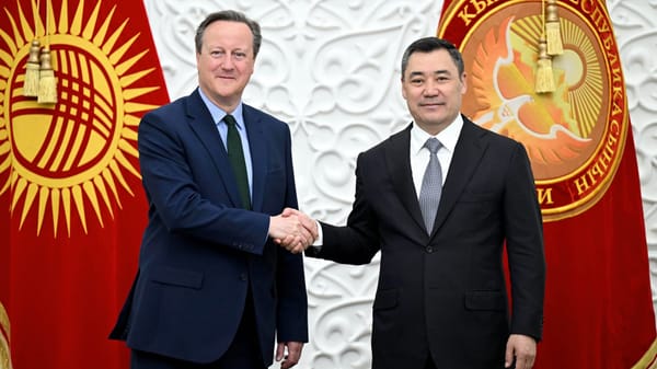 Садыр Жапаров принял главу МИД Великобритании Дэвида Кэмерона изображение публикации