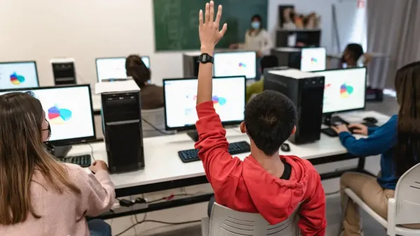 В Бишкеке в рамках пилотного проекта запустят Google-школу изображение публикации