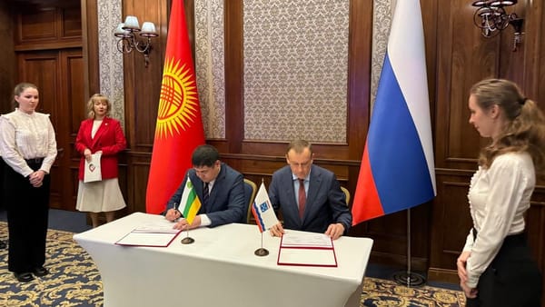 Главы Чуйской области КР и Ленинградской области РФ подписали документы о сотрудничестве изображение публикации