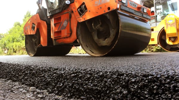 В Кербене заасфальтируют дорогу к Уч-Курганской ГЭС изображение публикации