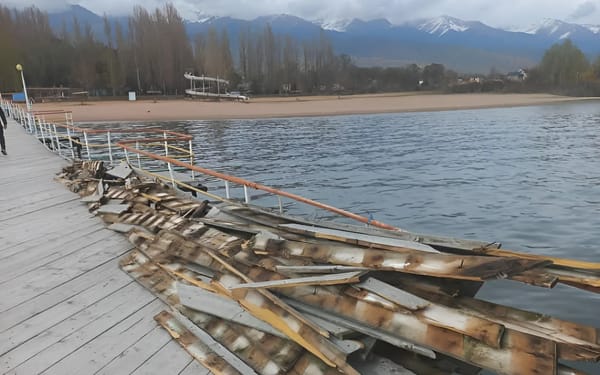 В пансионатах «Университет» и «Береке» снесут пирсы – Госстрой признал их аварийными изображение публикации