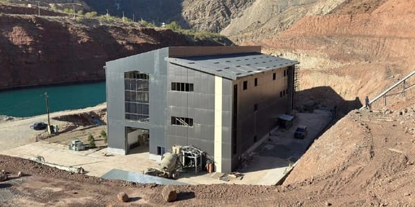 Строительство Каракульской ГЭС. Фото: ОАО «Чакан ГЭС».