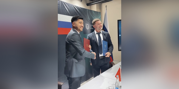 Подписание меморандума между Минцифры КР и Central Asia Capital о создании инновационного технологического хаба в Кыргызстане.