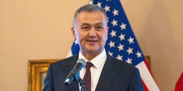 Болотбек Борбиев освобожден от должности генконсула Кыргызстана в Чикаго изображение публикации