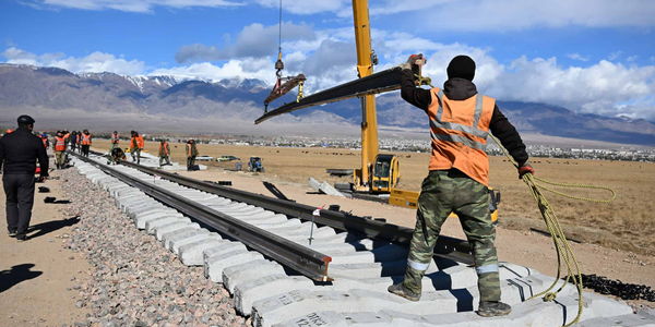 «КТЖ» до 2030 года будет инвестировать 50% прибыли в ж/д Балыкчы – Кара-Кече – Макмал изображение публикации