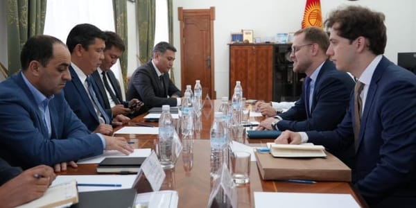 Встреча Айбека Джунушалиева с представителями компании «Яндекс GO». Фото: мэрия Бишкека.