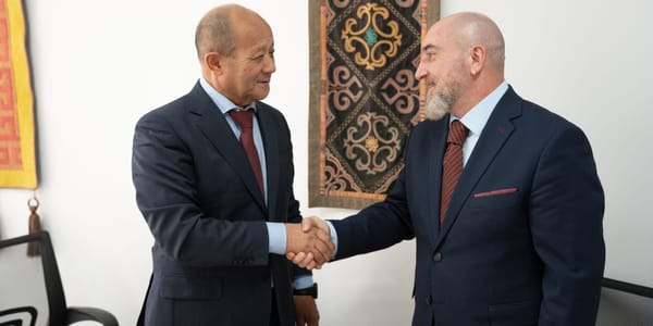 В Кыргызстане повысят цифровую грамотность банковских сотрудников – подписан меморандум изображение публикации