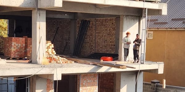 В Бишкеке приостановили строительство объекта компании «Нур Имарат Курулуш» из-за нарушений изображение публикации