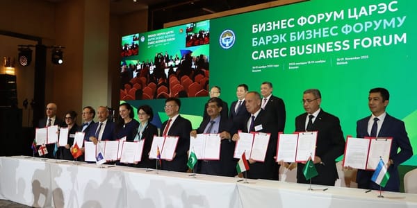 КР усиливает сотрудничество в туризме и e-commerce: подписаны два меморандума изображение публикации