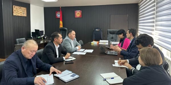 Встреча Службы по ветеринарии КР и GIZ по проекту климатически устойчивых ландшафтов. Источник: Минсельхоз.