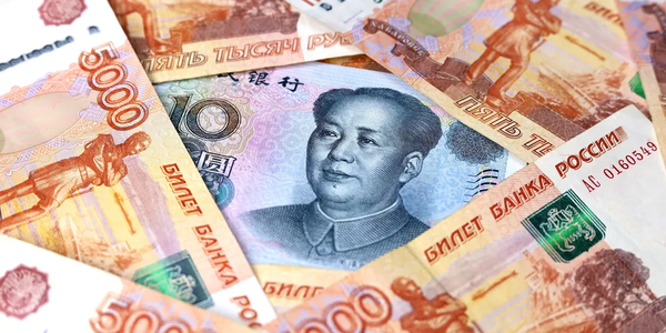 Официальные курсы валют Нацбанка на 26 декабря: $1 — 87.45 сома, евро — 103.0555 сома, рубль — 1.1147 сома, тенге — 0.1703 сома, юань — 12.4821 сома.