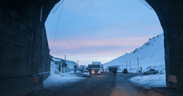 Минтранс снял ограничение для проезда большегрузов на Тоо-Ашуу изображение публикации