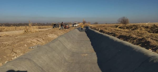 В Панфиловском районе бетонируют канал, орошающий свыше 2 тысяч га земли изображение публикации