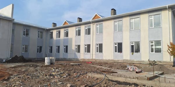 В селе Ширин на 75% готов новый школьный корпус на 150 мест за 77 млн сомов изображение публикации