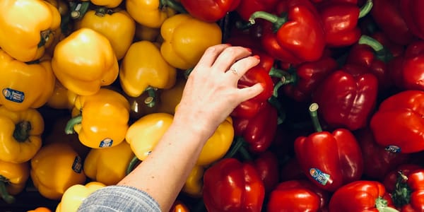 Сахар, молочка, мясо — почему мировые цены пошли вниз: данные ФАО за ноябрь изображение публикации