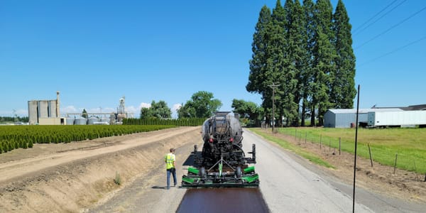 С 2021 года Минтранс увеличил объем асфальтирования дорог в 8 раз 