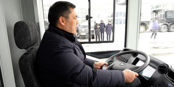 Закрытие частных автошкол, стоимость и срок обучения прокомментировал Садыр Жапаров изображение публикации