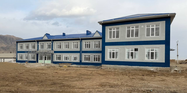 В Тонском районе строят школу на 550 мест: готовность объекта — 75%