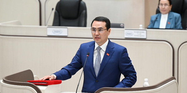 Эльдар Сулайманов решил сдать мандат депутата ЖК изображение публикации