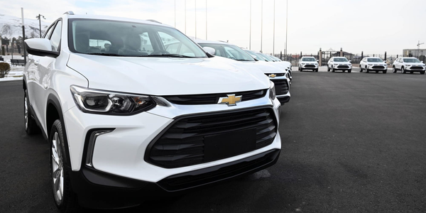 Переоформление авто в КР переведут в онлайн через «Тундук»