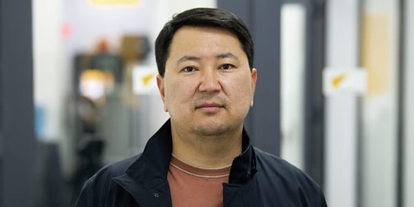 Эрлист Акунбеков назначен и.о. замглавы кабмина и министром сельского хозяйства изображение публикации