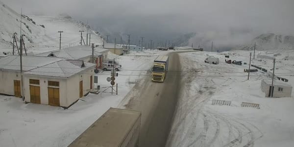 Снег на Тоо-Ашуу и Ала-Бел не повлиял на проезд: перевалы КР открыты