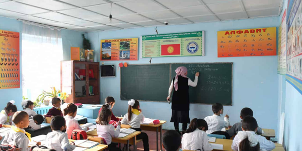 Треть школьников в КР страдает от травли: педагогов научат бороться с буллингом изображение публикации