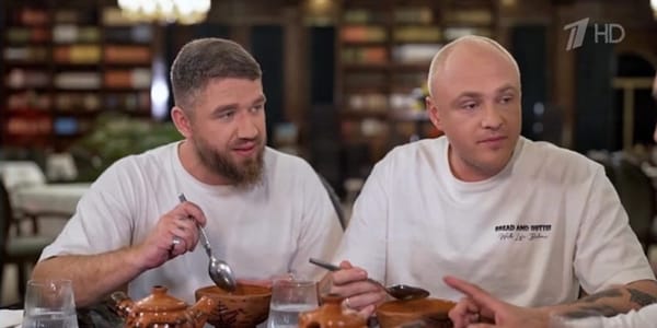 Гастропутешествие в КР: «Повара на колесах» приготовили в Бишкеке боорсоки с икрой изображение публикации