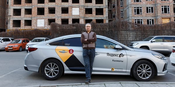 От случайной поездки до собственного таксопарка: история водителя из Бишкека изображение публикации