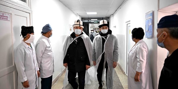 Медицинский хаб за $150 млн и аварийные здания XIX века: итоги визита главы кабмина на Иссык-Куль изображение публикации