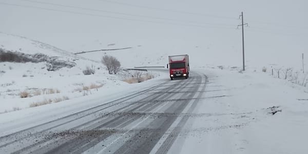 Ситуация на дорогах Кыргызстана: перевалы открыты, но риск лавин сохраняется изображение публикации