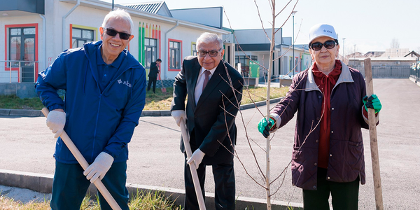 KICB в рамках Фонда Озеленения высадил 700 саженцев в учебных заведениях страны изображение публикации