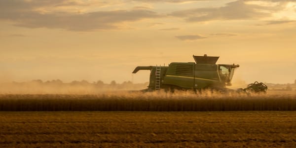 Лаборатория в Манасе, 14 МТС и 68 кооперативов: как в Кыргызстане усиливают поддержку фермеров изображение публикации