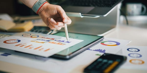 Конец «фирмам-однодневкам» в КР: учредителей ОсОО заставят платить по долгам компании изображение публикации