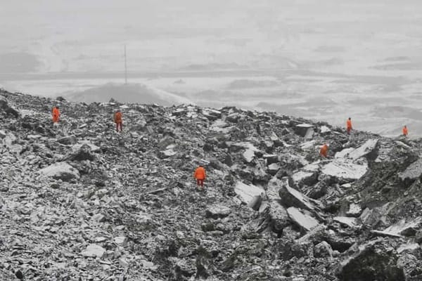 На Кумторе прекратили поиски пропавших сотрудников изображение публикации