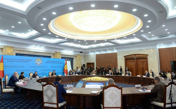 Жээнбеков: Значимые результаты в борьбе с коррупцией достигнуты, но этого недостаточно изображение публикации