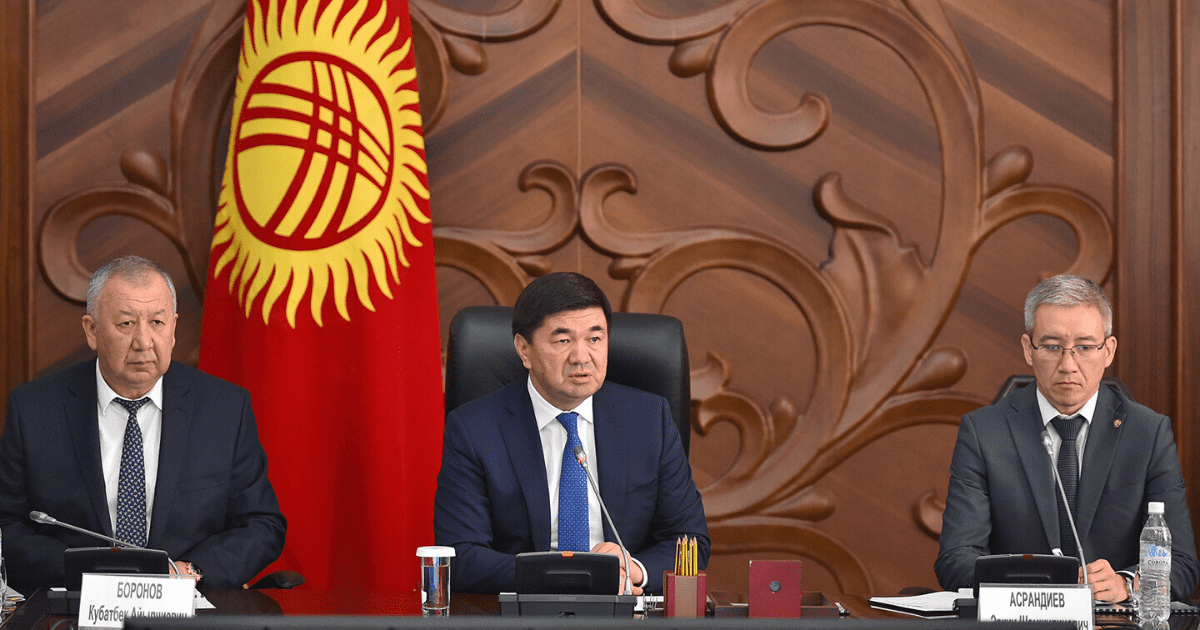 Это ошибки прошлого. Абылгазиев дал большой комментарий по логистическому центру «Ат-Баши» изображение публикации