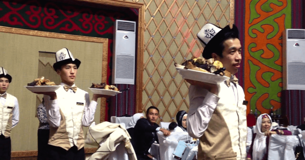 Премьер-министр призвал кыргызстанцев уменьшить проведение тоев изображение публикации