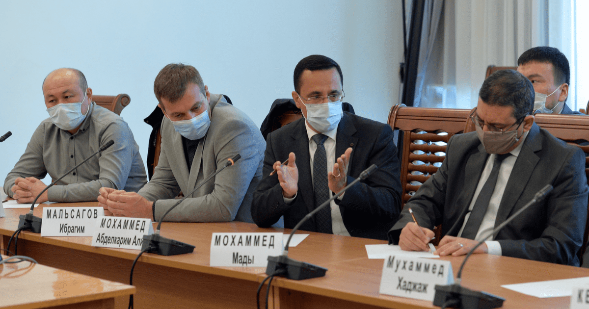 Арабским благотворительным фондам сняли ограничения на передвижение в Бишкеке. Они поблагодарили аппарат президента изображение публикации