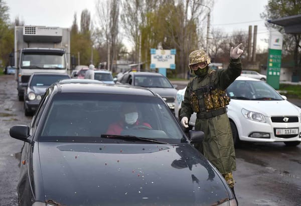 Этой ночью в Бишкеке начнут убирать блокпосты изображение публикации
