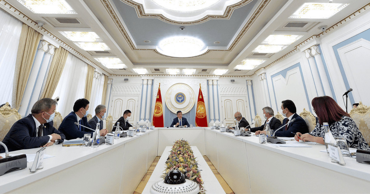 Жээнбеков предложил создавать внутренние инвестфонды изображение публикации