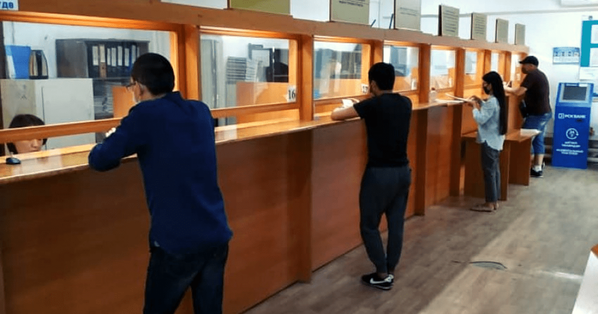 Почти 8 тысяч справок о работе и 561 патент выданы за 11 мая в Бишкеке изображение публикации