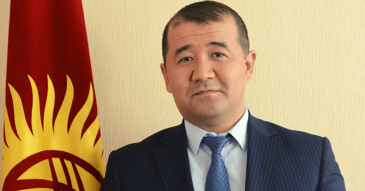 Интервью с замминистра экономики Бекболотом Алиевым: О налоговых льготах, кредитах для бизнеса и работе для мигрантов ﻿ изображение публикации