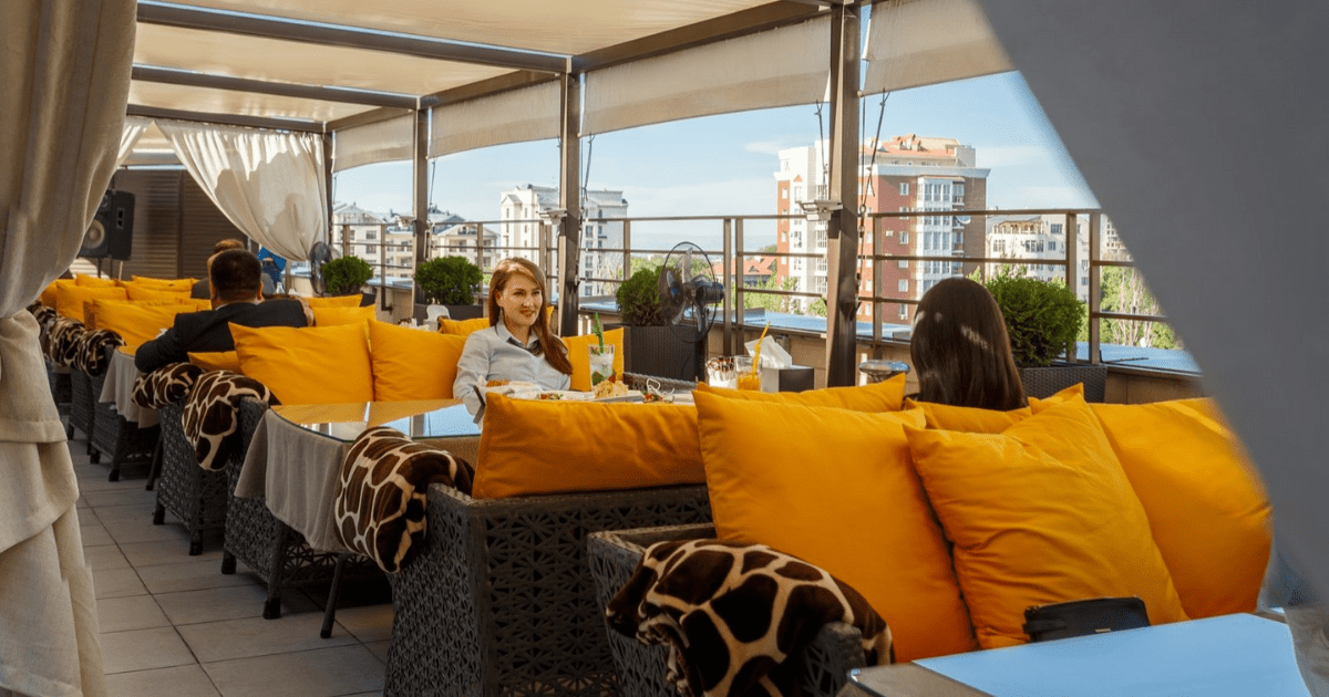 Торговые центры, вещевые рынки и летние кафе откроют с 21 и 25 мая. ПЕРЕЧЕНЬ изображение публикации