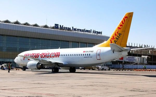 Куда улететь из Бишкека. Опубликовано весенне-летнее летное расписание аэропопрта «Манас» изображение публикации