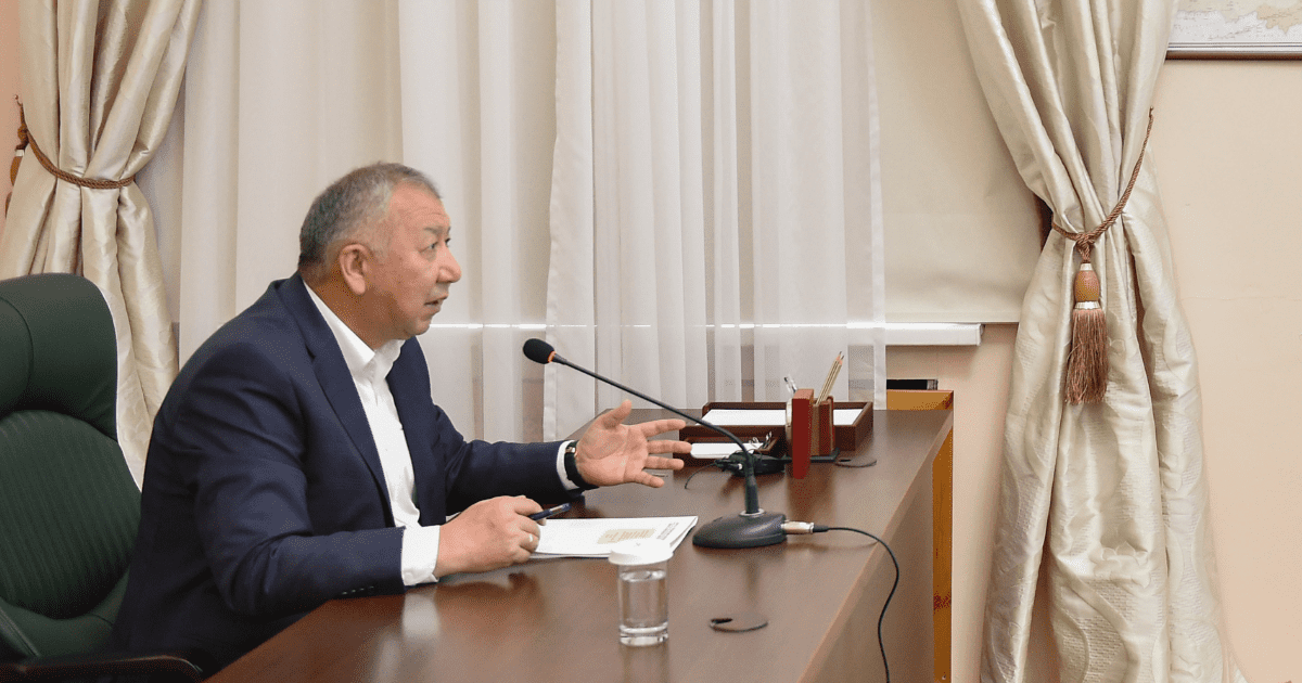 Боронов собрался поставить точку и добиться эффективности в управлении госпредприятиями изображение публикации