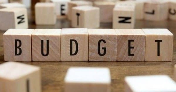 Дефицит бюджета достиг 13.4 млрд сомов, на его покрытие собрали 23 млрд изображение публикации