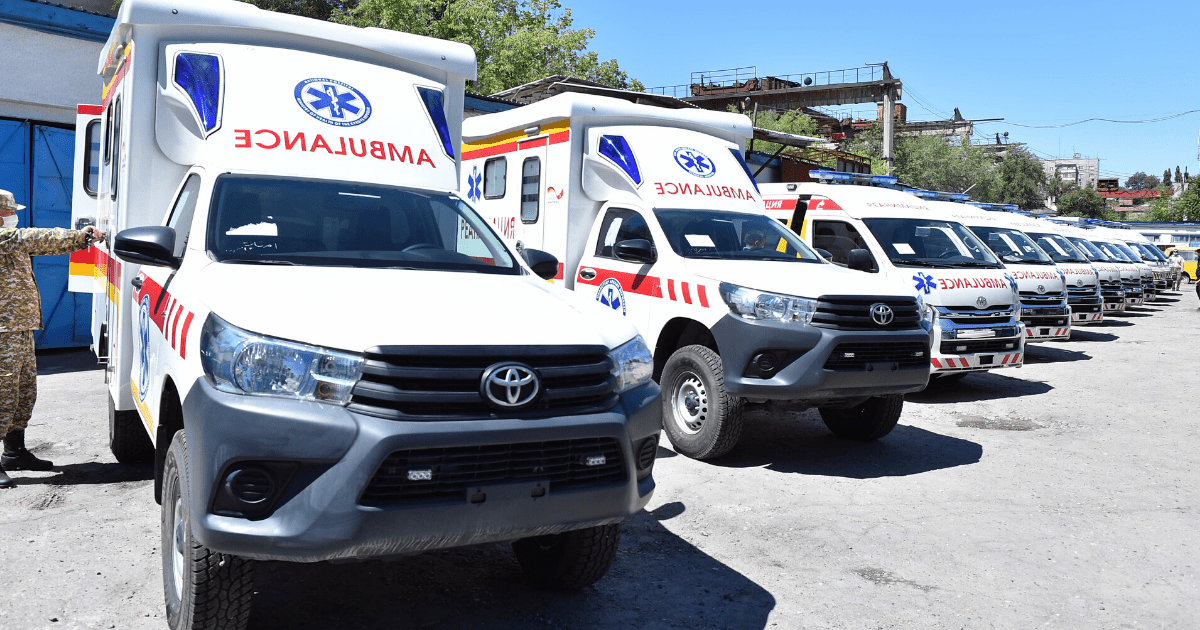 Подаренные Германией 15 машин скорой помощи за €1.2 млн выйдут на линию изображение публикации