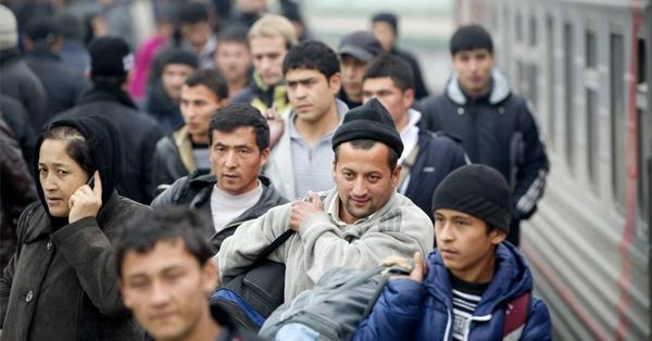 Приграничных мигрантов в КР будут штрафовать за работу без патента изображение публикации